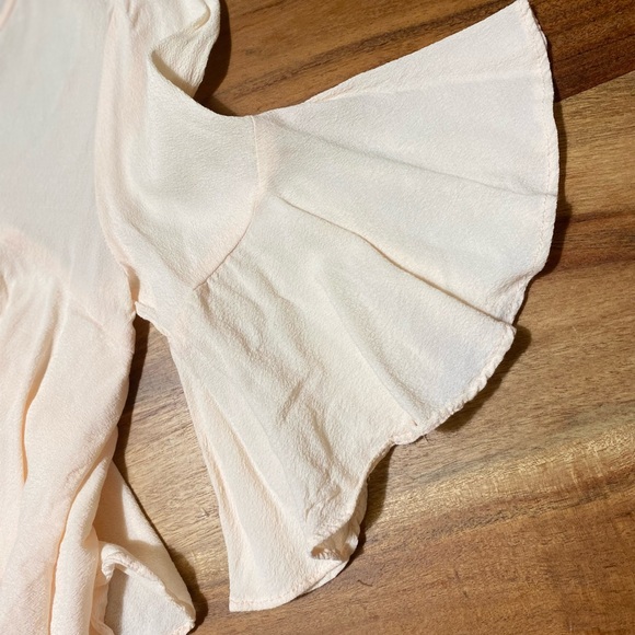 Forever 21 Blush Bell Sleeve Crop Top - Picture 7 of 8